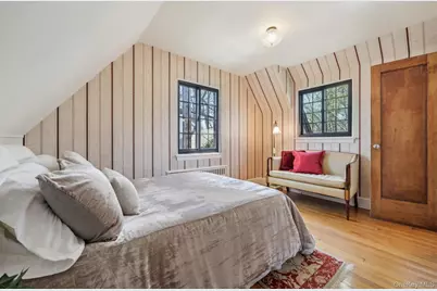 12 Sutton Place, Rockville Centre, NY 11570 - Photo 19