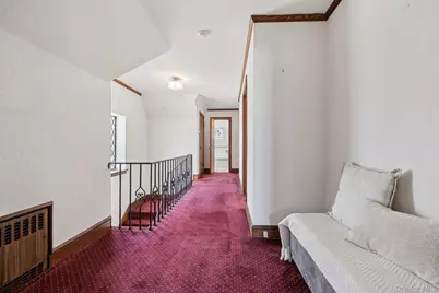 12 Sutton Place, Rockville Centre, NY 11570 - Photo 11