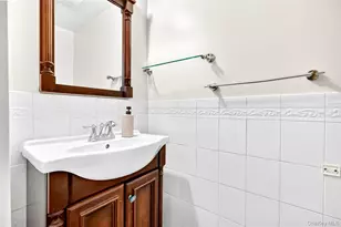 2 W Stone St, Newburgh, NY 12550 - Photo 21