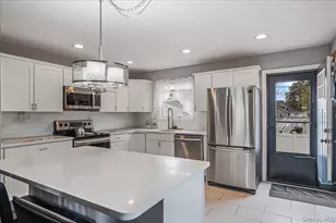 144 Washington Ave, Wheatley Heights, NY 11798 - Photo 13
