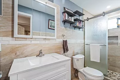 144 Washington Avenue, Wheatley Heights, NY 11798 - Photo 21