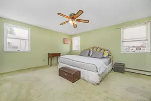95 Elm Dr N, Levittown, NY 11756 - Photo 21