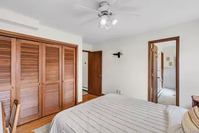 8 Adelphi Street, Islip, NY 11751 - Photo 23