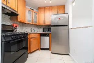 139-35 35th Ave, Flushing, NY 11354 - Photo 5