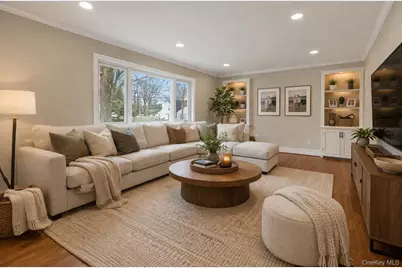 15 Lindsay Street, Huntington, NY 11743 - Photo 5