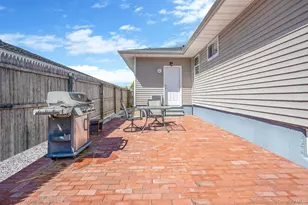 7 Hollywood Dr, Shirley, NY 11967 - Photo 29