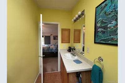 1661 Old Country Road #417, Riverhead, NY 11901 - Photo 15