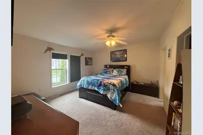 1661 Old Country Road #417, Riverhead, NY 11901 - Photo 13