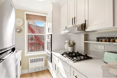 601 Kappock Street #6F, Bronx, NY 10463 - Photo 3