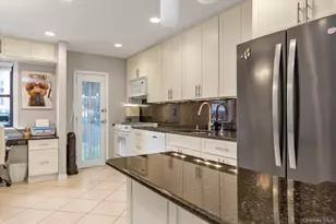 147-16 72nd Ave, Flushing, NY 11367 - Photo 5