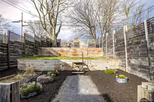 352 Columbia St, Hudson, NY 12534 - Photo 5