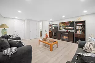1239 Lynne St, Baldwin, NY 11510 - Photo 25