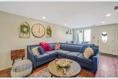 175 Cambridge Drive, Port Jefferson Station, NY 11776 - Photo 7