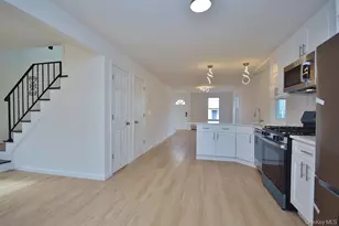 431 4th St, Mamaroneck, NY 10543 - Photo 7