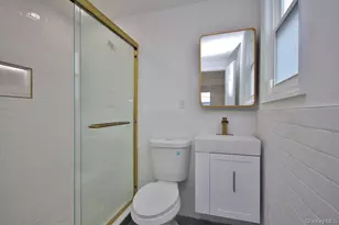 431 4th St, Mamaroneck, NY 10543 - Photo 7