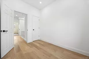 102-39 183 Pl, Hollis, NY 11423 - Photo 23