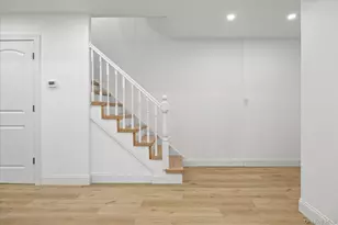 102-39 183 Pl, Hollis, NY 11423 - Photo 7