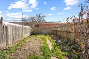 102-39 183 Pl, Hollis, NY 11423 - Photo 15