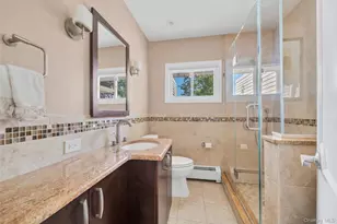 65 Patton Blvd, New Hyde Park, NY 11040 - Photo 11