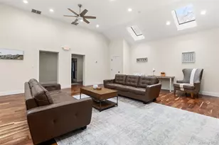 204 Mountain Ridge Dr, Mount Sinai, NY 11766 - Photo 29