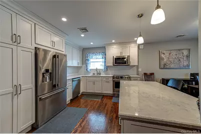 36 Leigh Street, Huntington, NY 11743 - Photo 7