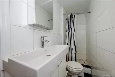 214 Beach Third, Far Rockaway, NY 11691 - Photo 9