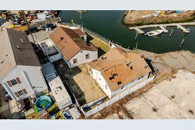 214 Beach Third, Far Rockaway, NY 11691 - Photo 21