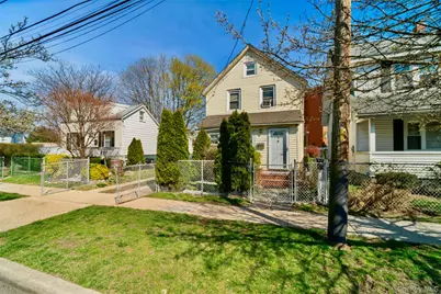 6 Linden Avenue, Hempstead, NY 11550 - Photo 1