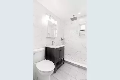 20-44 23rd Street #2, Astoria, NY 11105 - Photo 9