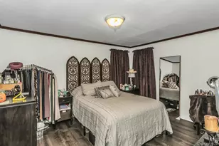 18-08 Murray St, Whitestone, NY 11357 - Photo 19