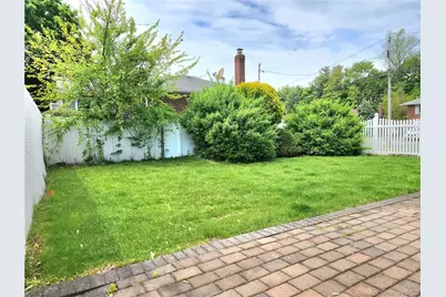 244 Martin Drive, Syosset, NY 11791 - Photo 25
