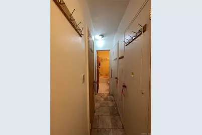 8720 175th Street #6J, Jamaica, NY 11432 - Photo 5