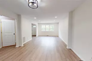 276 Temple Hill Rd, New Windsor, NY 12553 - Photo 5