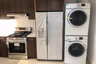 8403 Lander, Briarwood, NY 11435 - Photo 5