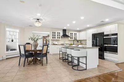 33 King Arthur Court, New City, NY 10956 - Photo 23