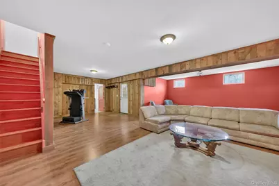 194 Vineyard Avenue, Highland, NY 12528 - Photo 19