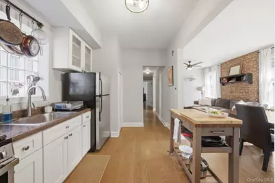 35 S Devoe Avenue, Yonkers, NY 10705 - Photo 7