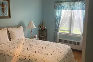 7 Stokes Ave, Yonkers, NY 10710 - Photo 5