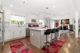 23 Haide Pl, East Islip, NY 11730 - Photo 9