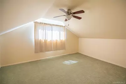 84 Rhoda Avenue, North Babylon, NY 11703 - Photo 15