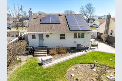 84 Rhoda Avenue, North Babylon, NY 11703 - Photo 21