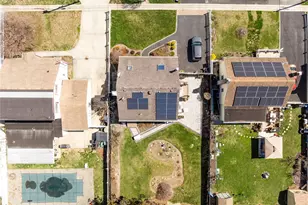 84 Rhoda Ave, North Babylon, NY 11703 - Photo 23