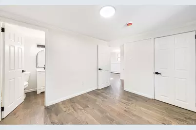 15 Whiteford Drive, Pleasant Valley, NY 12569 - Photo 21