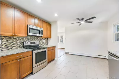 15 Whiteford Drive, Pleasant Valley, NY 12569 - Photo 9