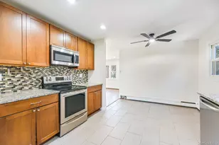 15 Whiteford Dr, Pleasant Valley, NY 12569 - Photo 9