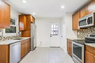 15 Whiteford Dr, Pleasant Valley, NY 12569 - Photo 7