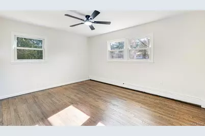 15 Whiteford Drive, Pleasant Valley, NY 12569 - Photo 11