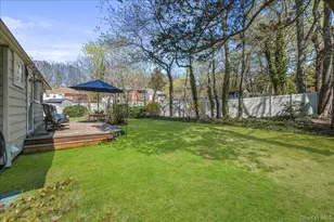 8 Bass Ct, Huntington, NY 11743 - Photo 19