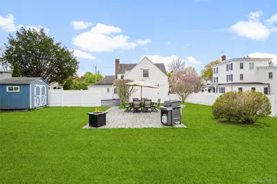 213 N Barry Avenue, Mamaroneck, NY 10543 - Photo 35