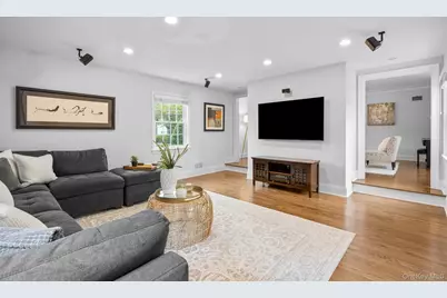 213 N Barry Avenue, Mamaroneck, NY 10543 - Photo 15